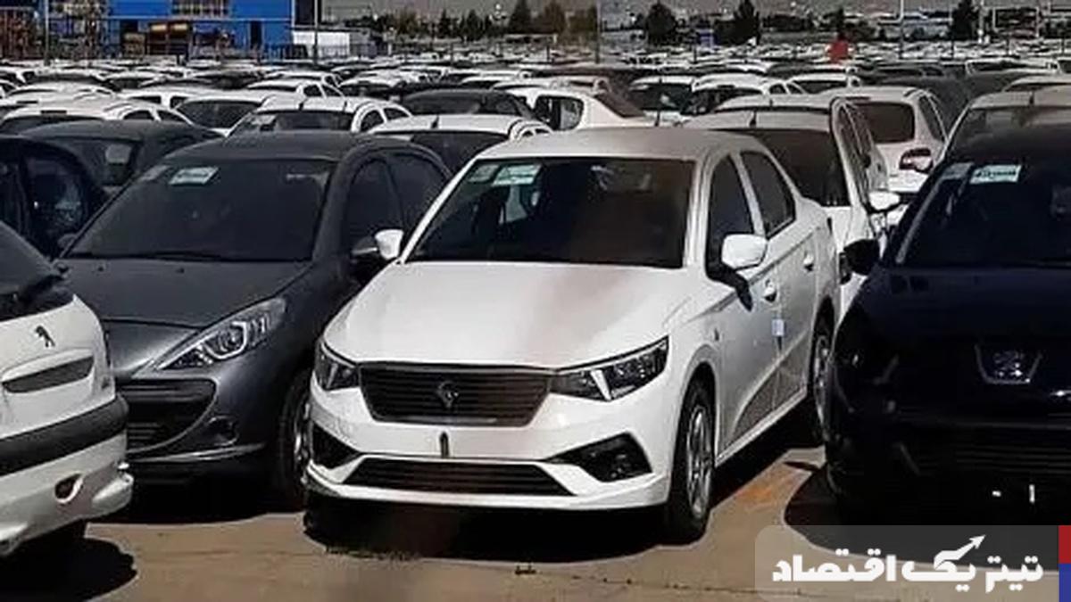 قیمتگذاری دستوری خودرو، هم برای تولیدکننده زیانآور است هم برای مصرفکننده