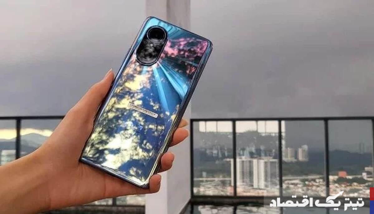 هواوی پس از چهار سال صدرنشین بازار گوشی چین شد
