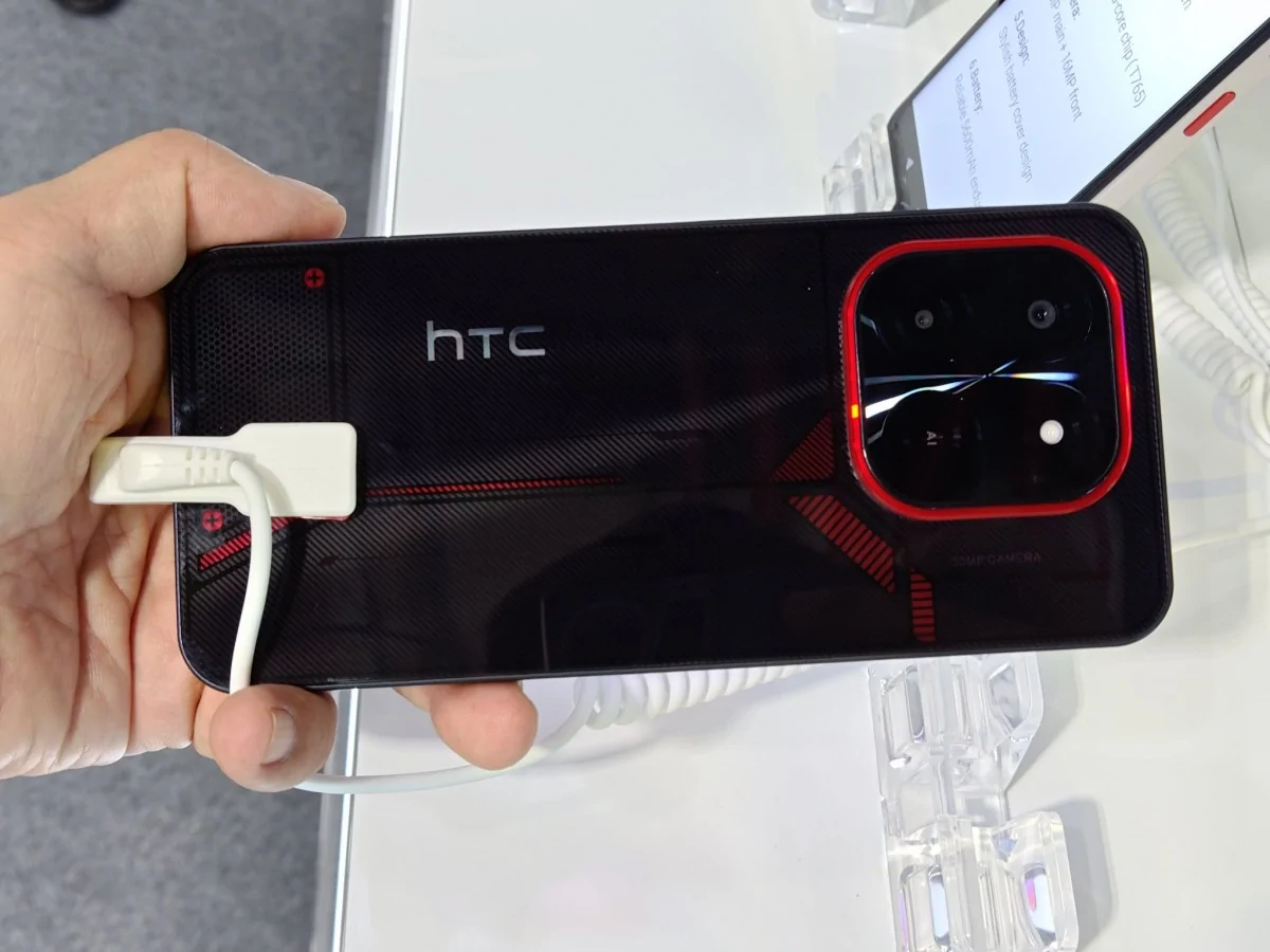 بازگشت HTC به بازار موبایل! / رونمایی از موبایل گیمینگ جدید در نمایشگاه جیتکس 2025 دبی