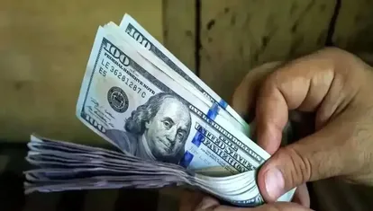 قیمت دلار حواله امروز ۱۸ مرداد ۱۴۰۵؛ صعود هماهنگ ارزها در مرکز مبادله، دلار به ۱۵۴ هزار و ۶۴۹ تومان رسید
