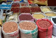 سقوط قیمت حبوبات؛ لوبیا چیتی از قله ۷۰۰ هزار تومانی عقب نشست