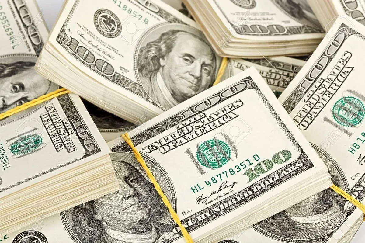 وقت خرید دلار است؟ وقت خرید دلار است؟