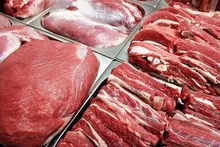 کاهش ۶۲ درصدی واردات گوشت قرمز؛ چرا گوشت وارداتی ۵۰۰ هزار تومان گران‌تر به مردم می‌رسد؟